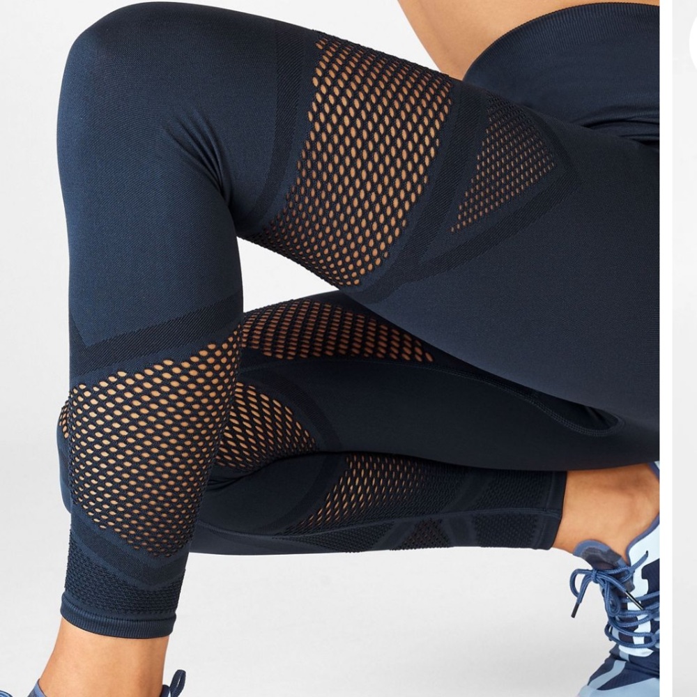Fabletics Blue Mesh Panel Leggings (Mosaic High-Waisted 7/8) - Picture 3 of 8